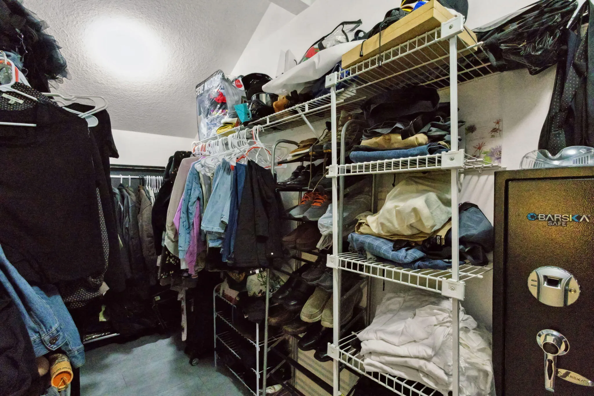 Walk in Closet
