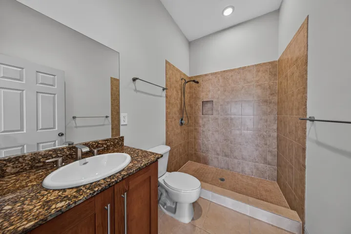 2nd Bedroom Bath