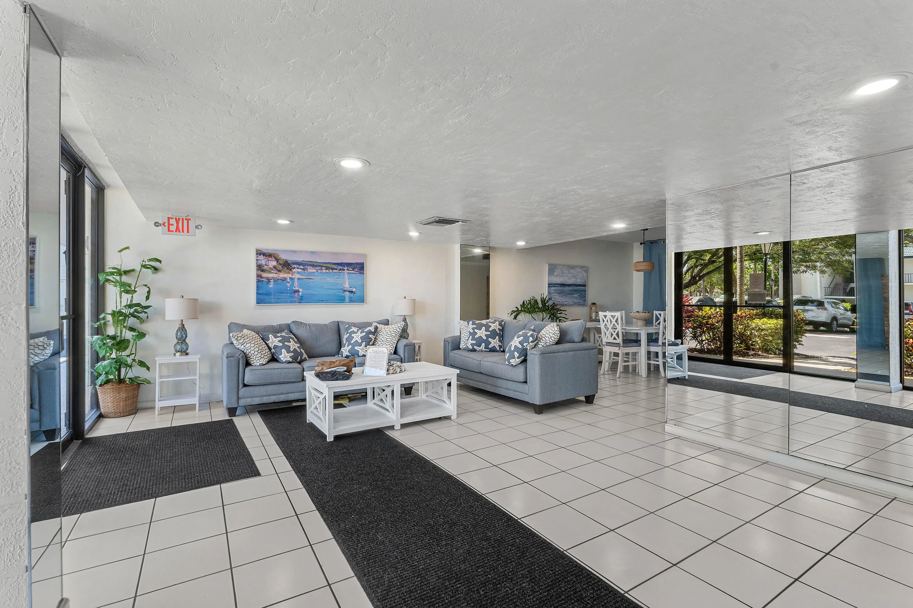 002-1605SouthUSHighway1-M1206-Jupiter-FL
