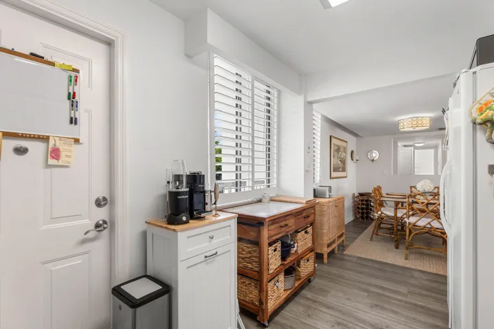 010-1605SouthUSHighway1-M1206-Jupiter-FL