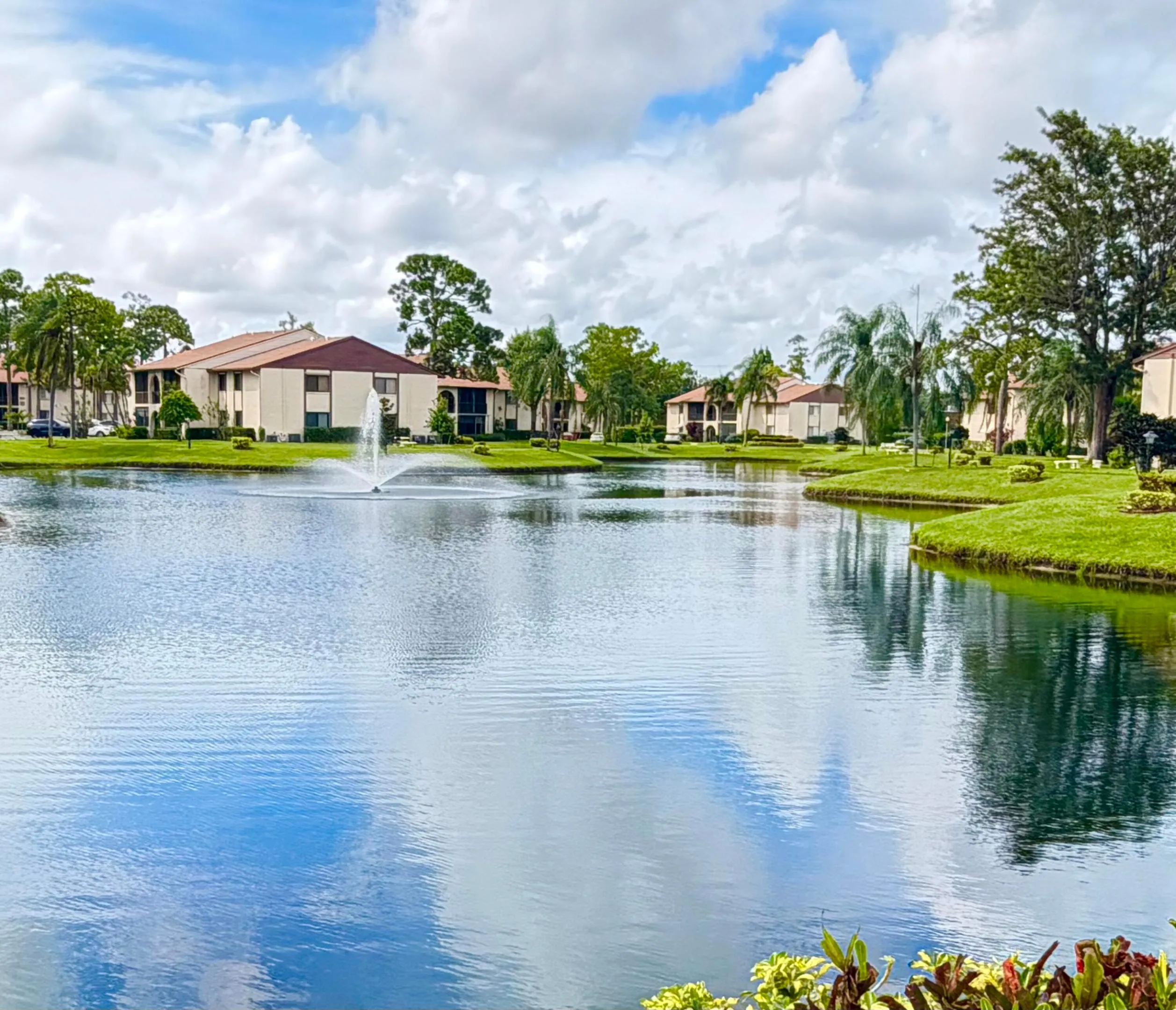 Sparkling lake with walking trail
