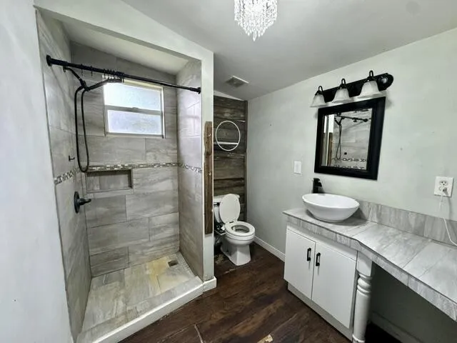 Cottage Bathroom-13559 24th court