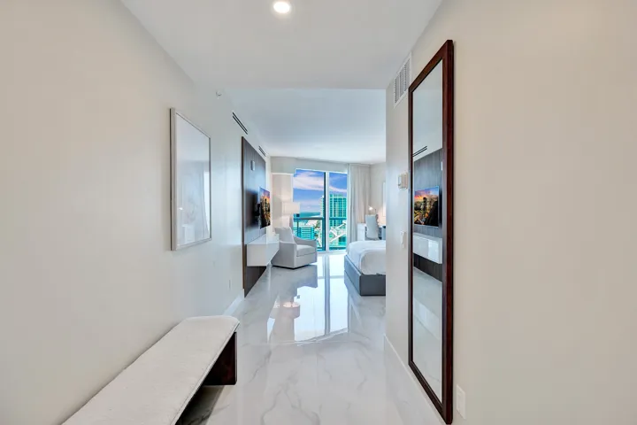 private entrance to one bedroom suite