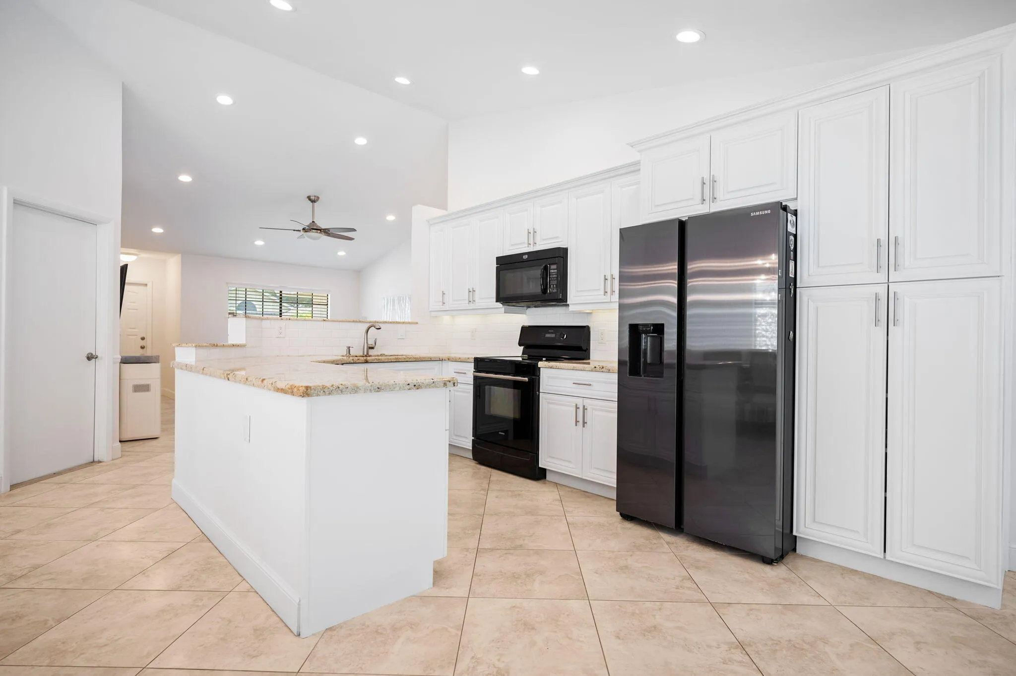 15-web-or-mls-22416-swordfish-dr
