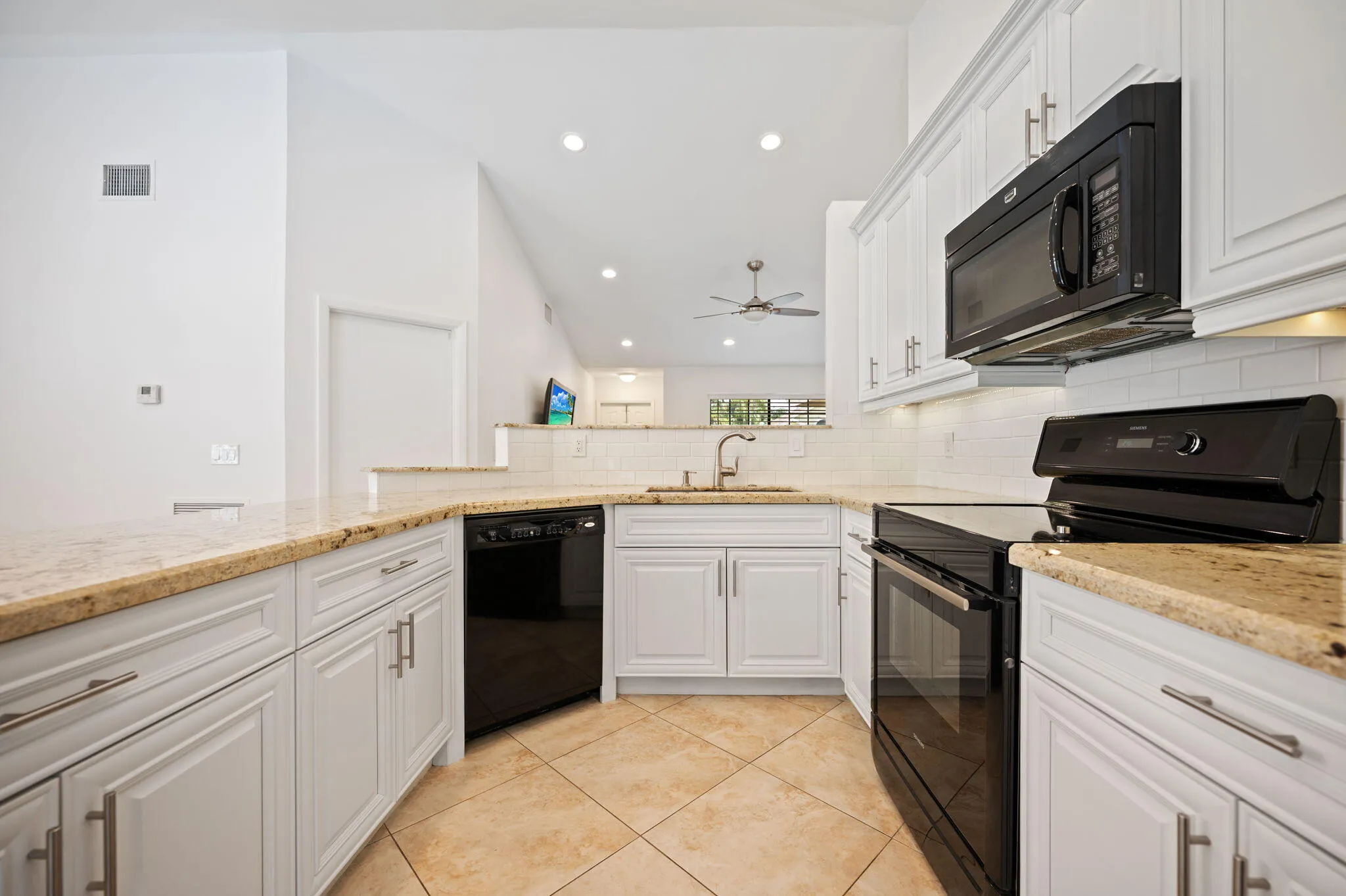 12-web-or-mls-22416-swordfish-dr