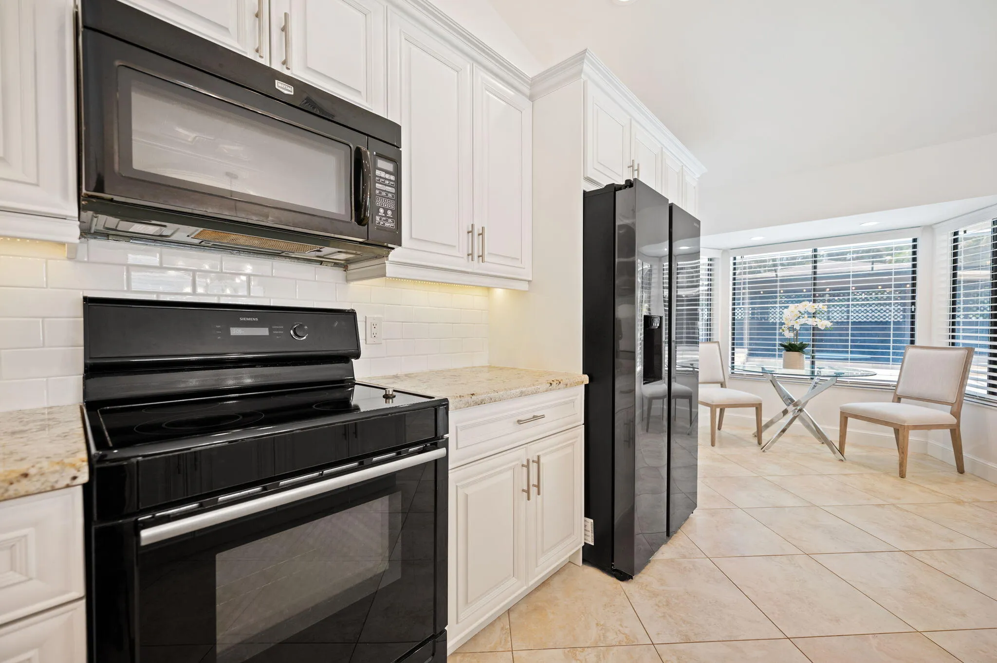 16-web-or-mls-22416-swordfish-dr