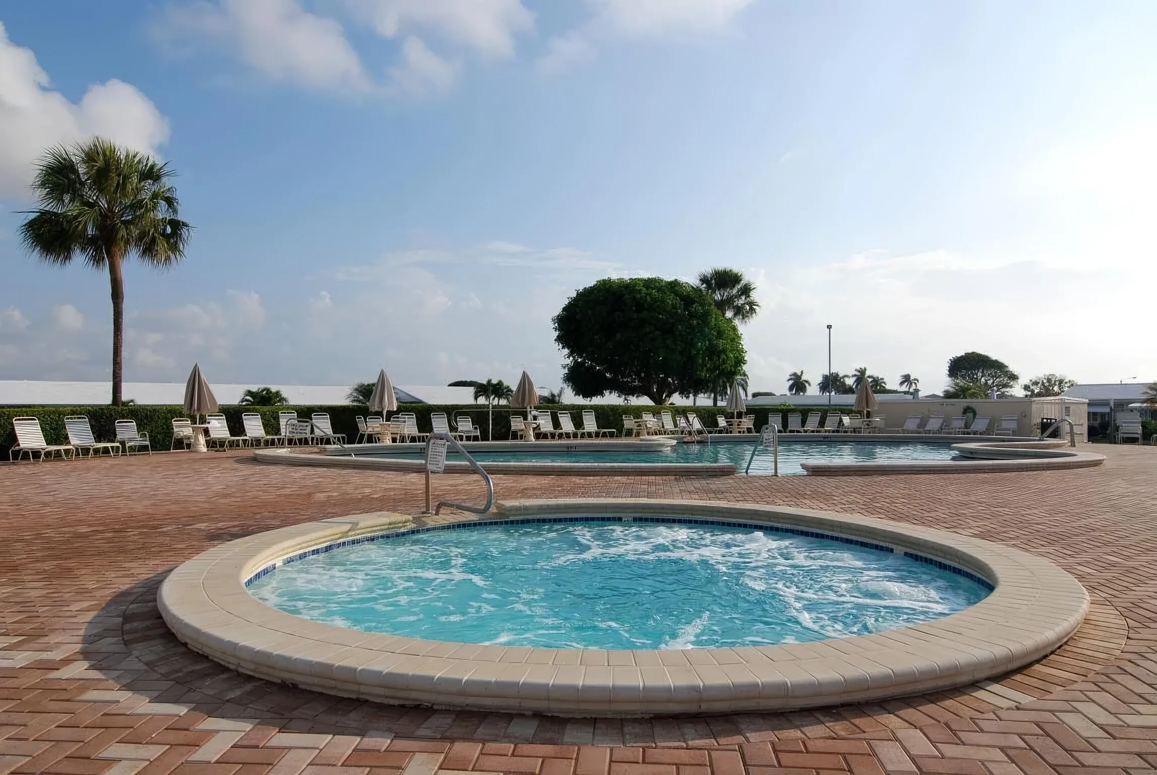 Large Jacuzzi