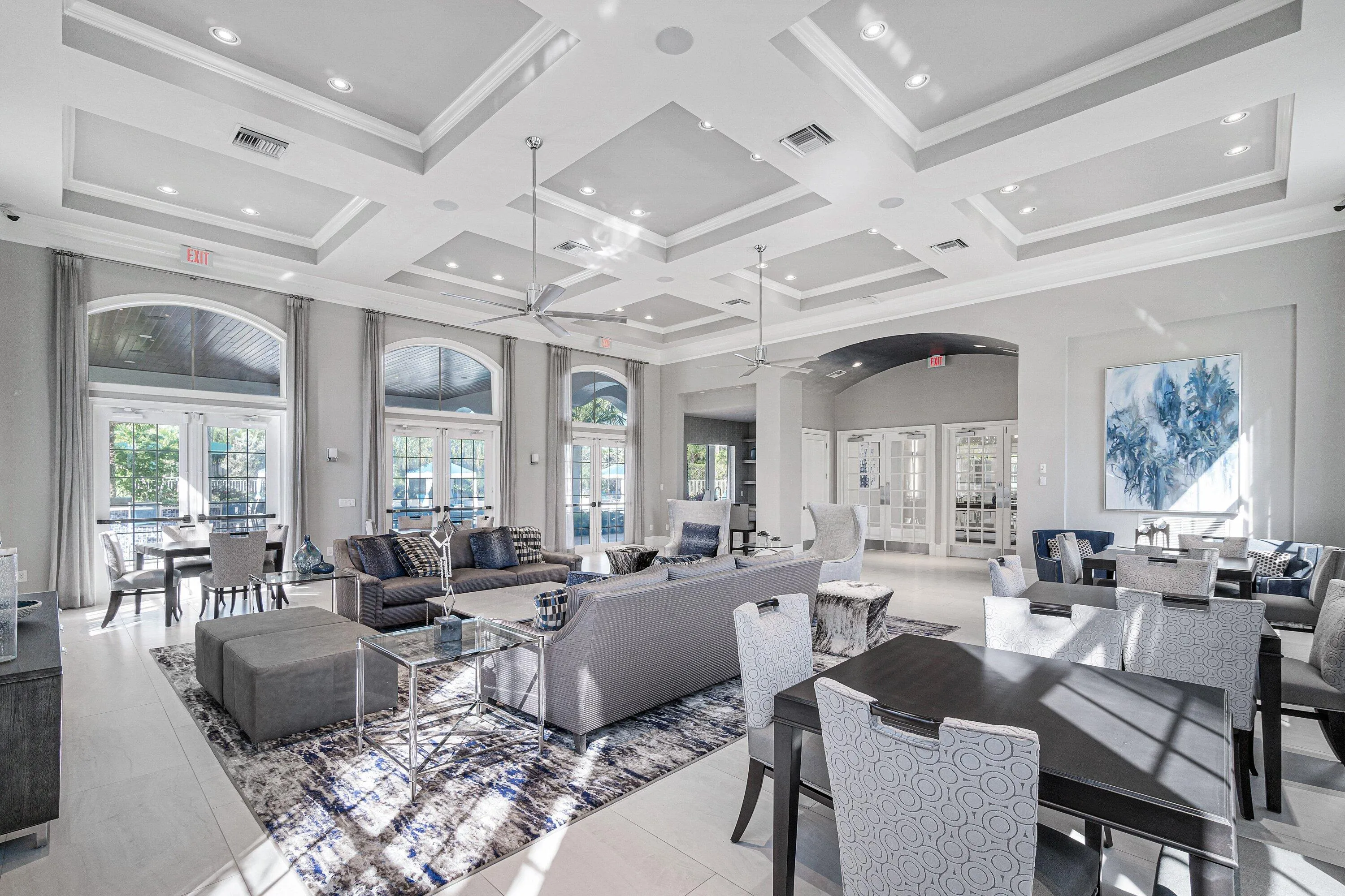 6411 Clubhouse 3