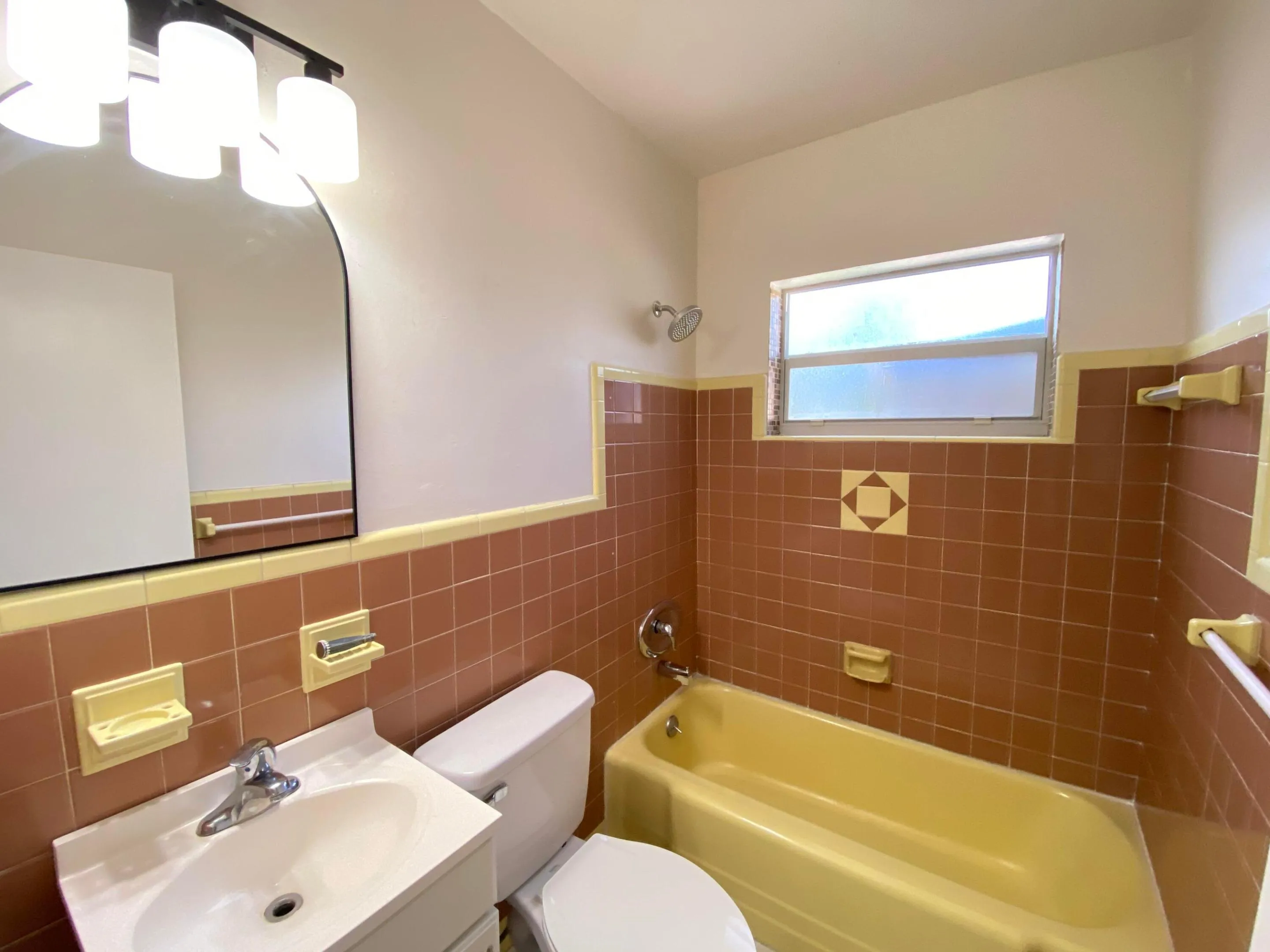 1Full Bath