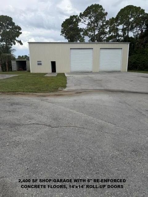 shop 2400st, 14X14 roll up doors