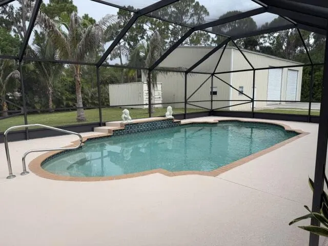 pool
