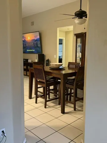 dining area off kitchen