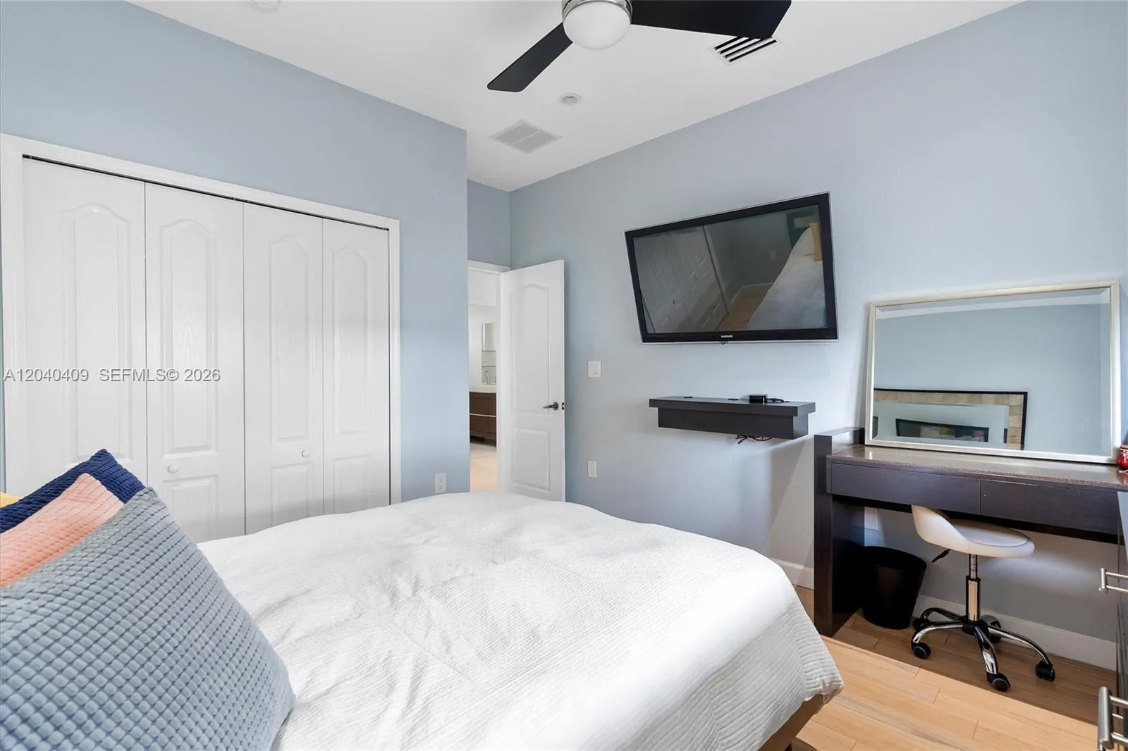 Property photo 33