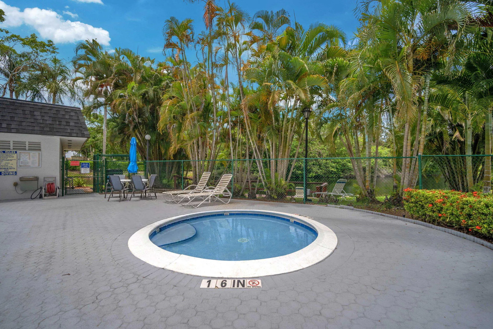 Jacuzzi (Social area)