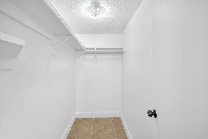 Walk-in closet (Master bedroom)