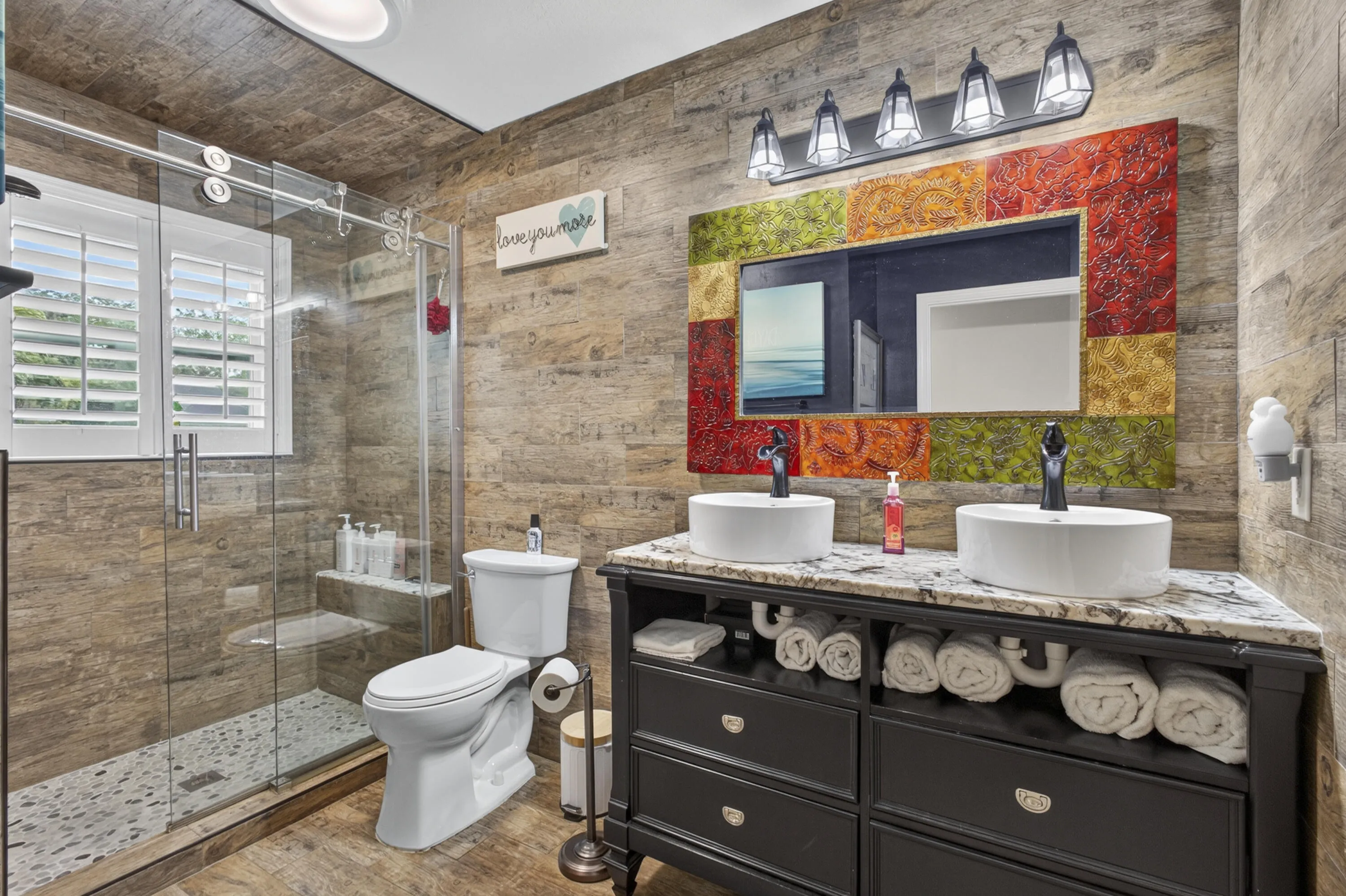 2nd bathroom