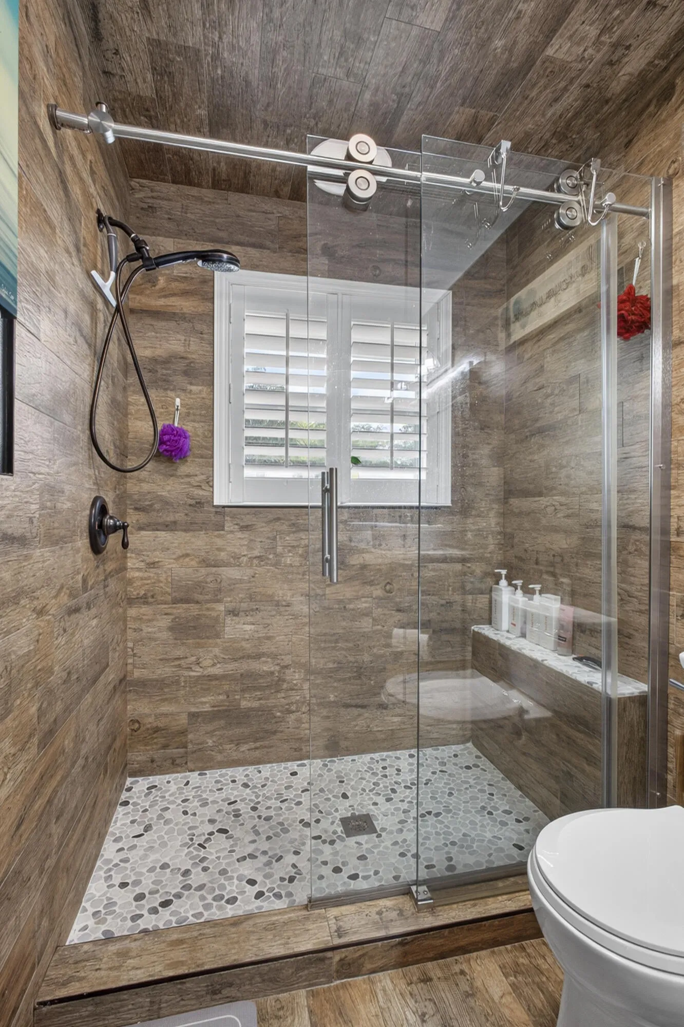 2nd bathroom