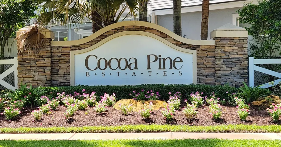 cocoa pine estates community sign