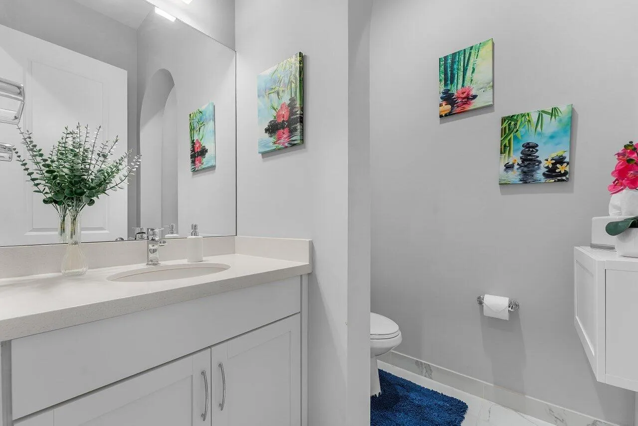 020-9131GrandPrixLane-BoyntonBeach-FL-33