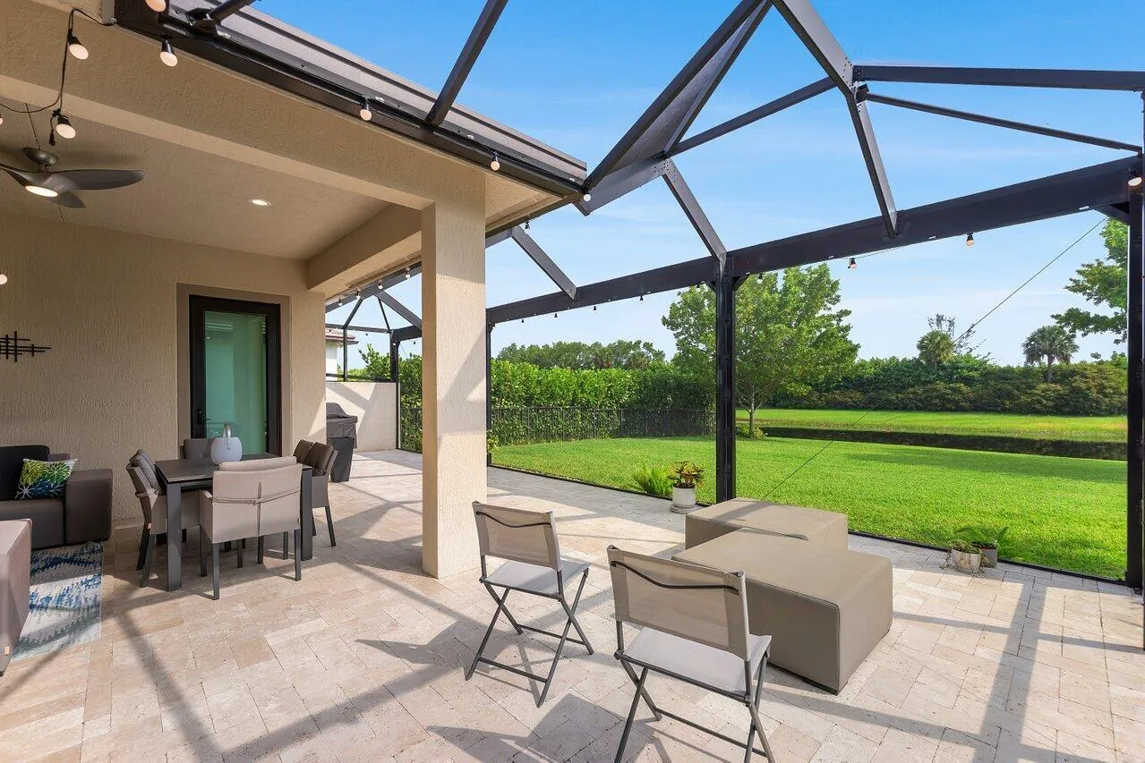 037-9131GrandPrixLane-BoyntonBeach-FL-33