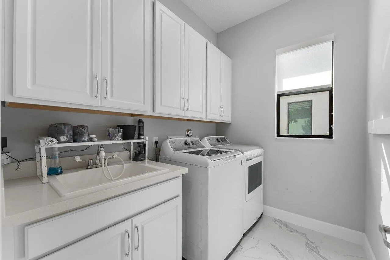 033-9131GrandPrixLane-BoyntonBeach-FL-33