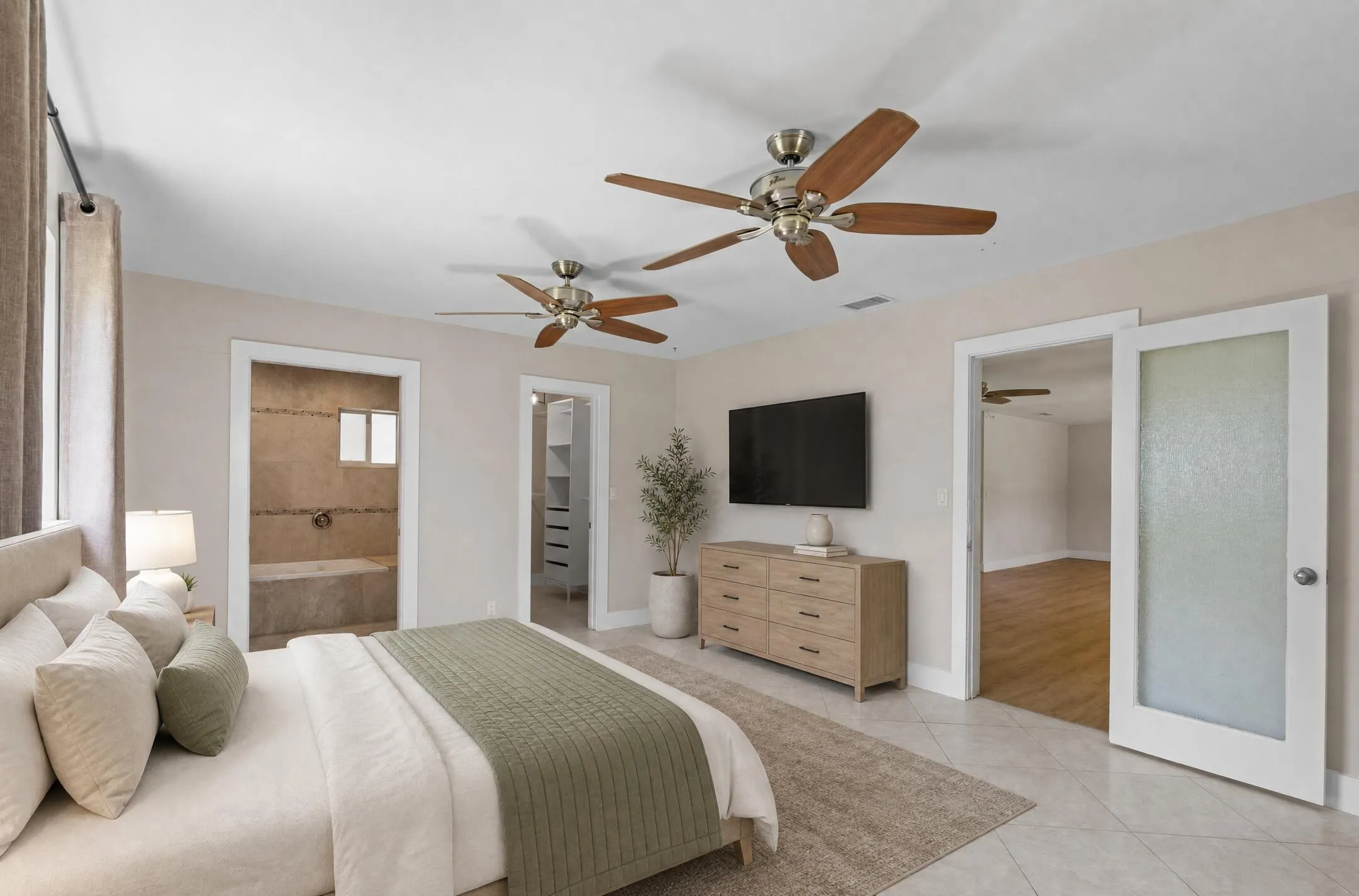 4100 NW 7th Street - Primary 2 staged