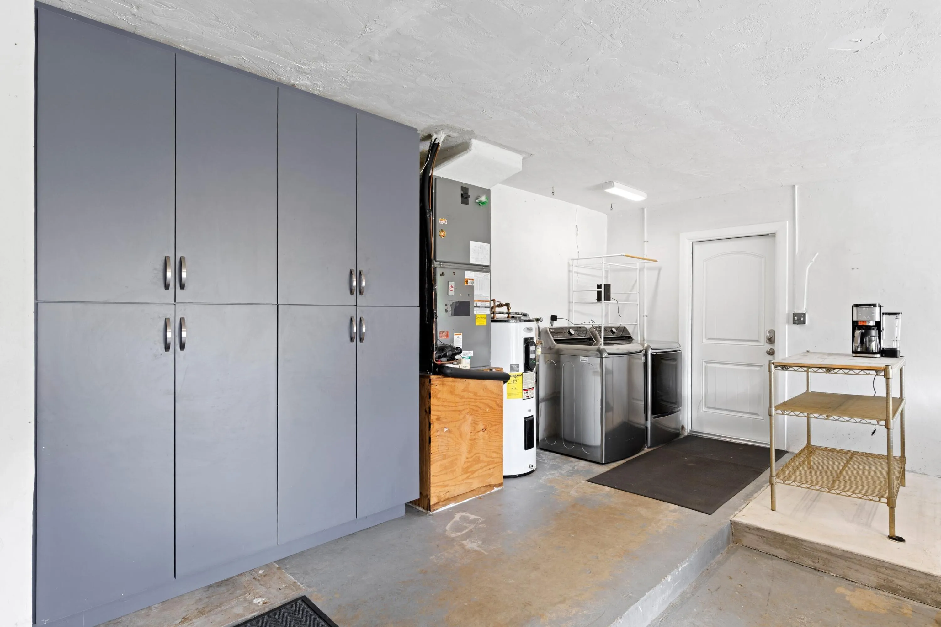 4100 NW 7th Street - Garage Storage