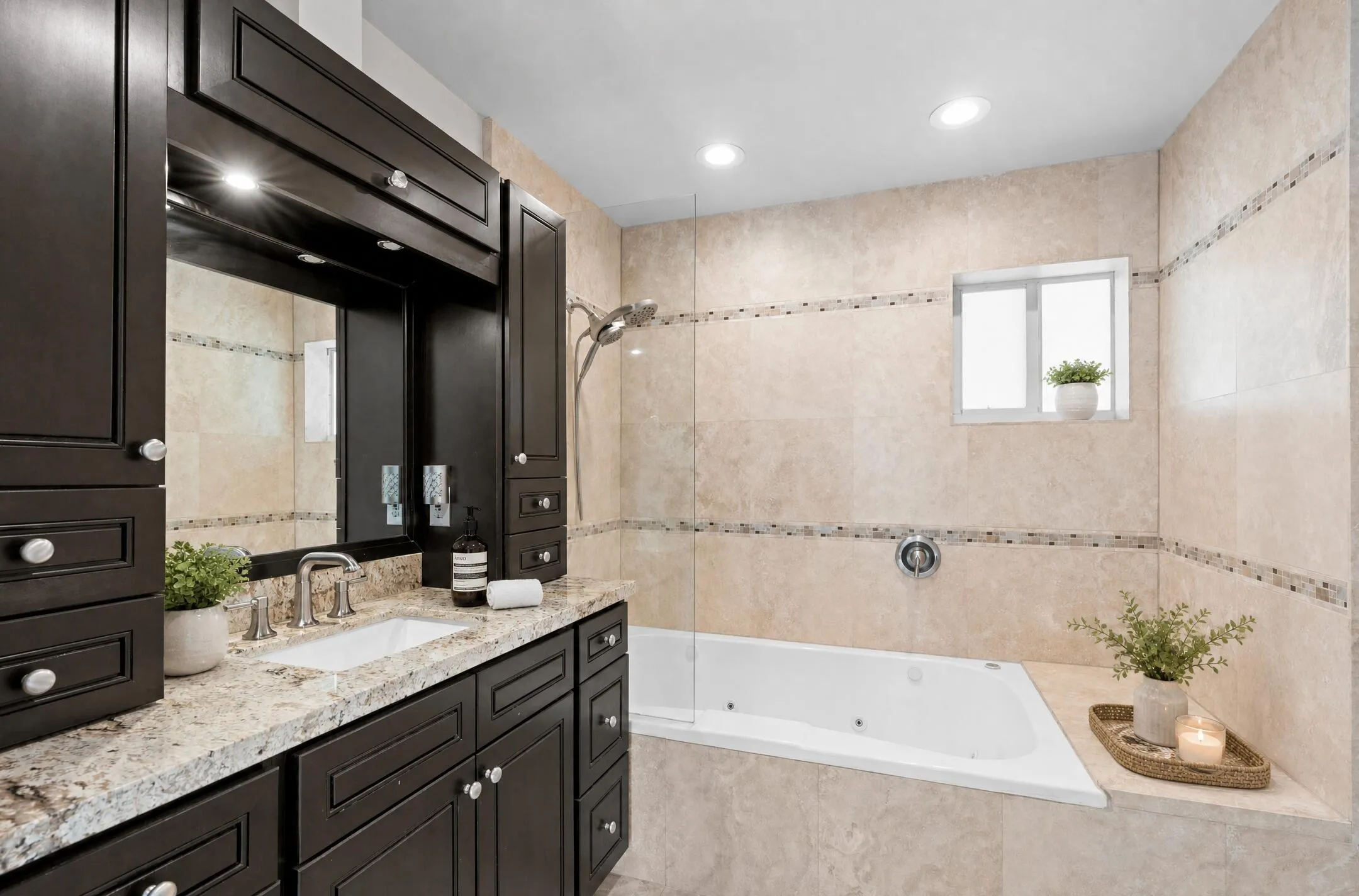 4100 NW 7th Street - Primary Bath
