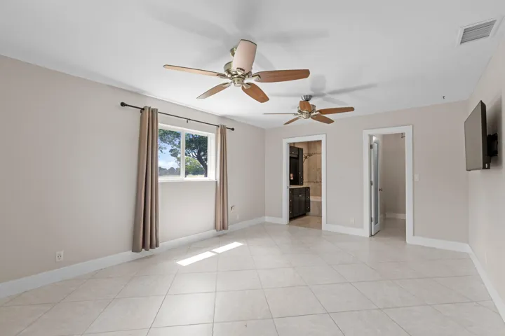 4100 NW 7th Street - Primary 1