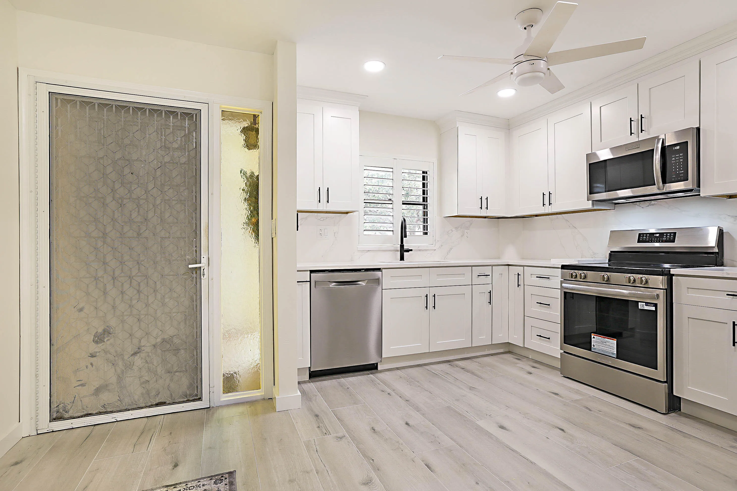300 Intracoastal Place Apt 203-10