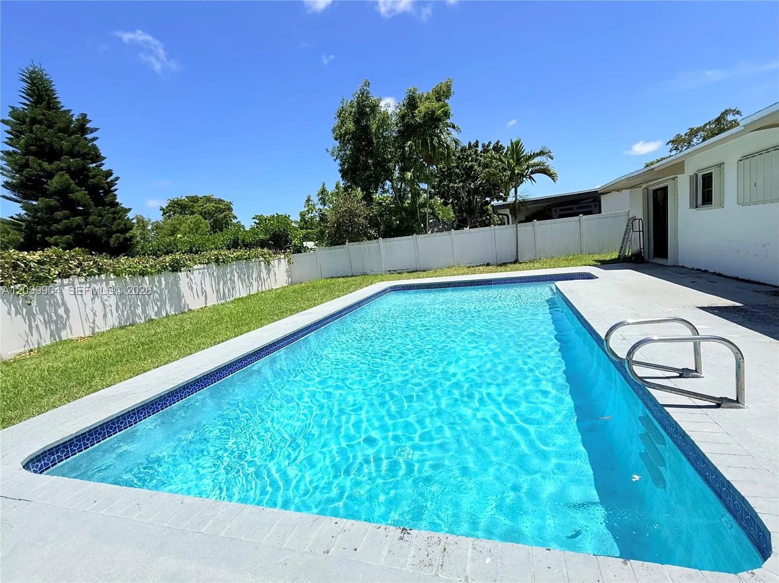 Property photo 25