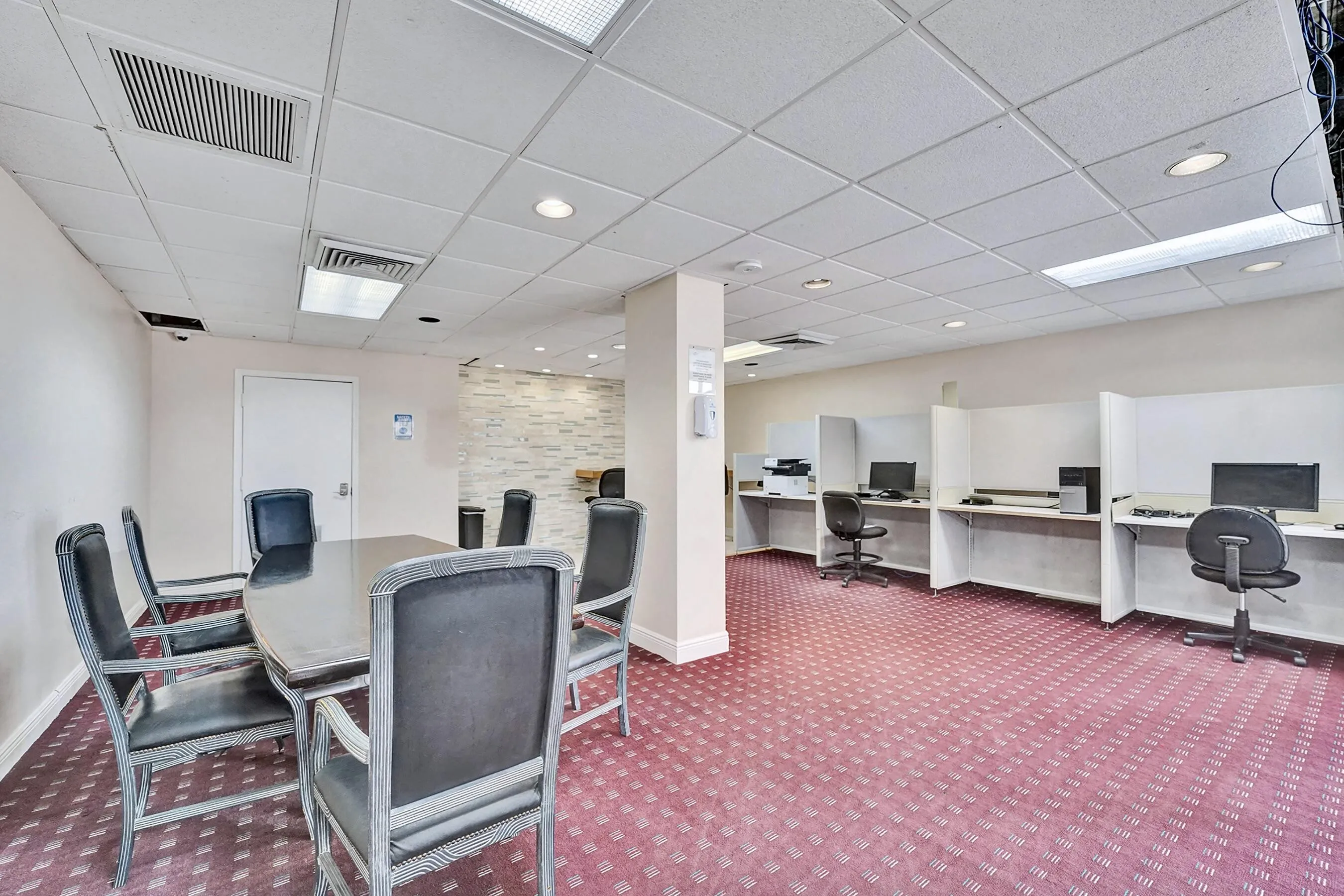 Amenities. Business Center