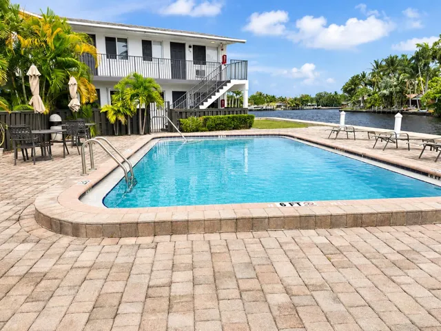 Community Water Front Pool