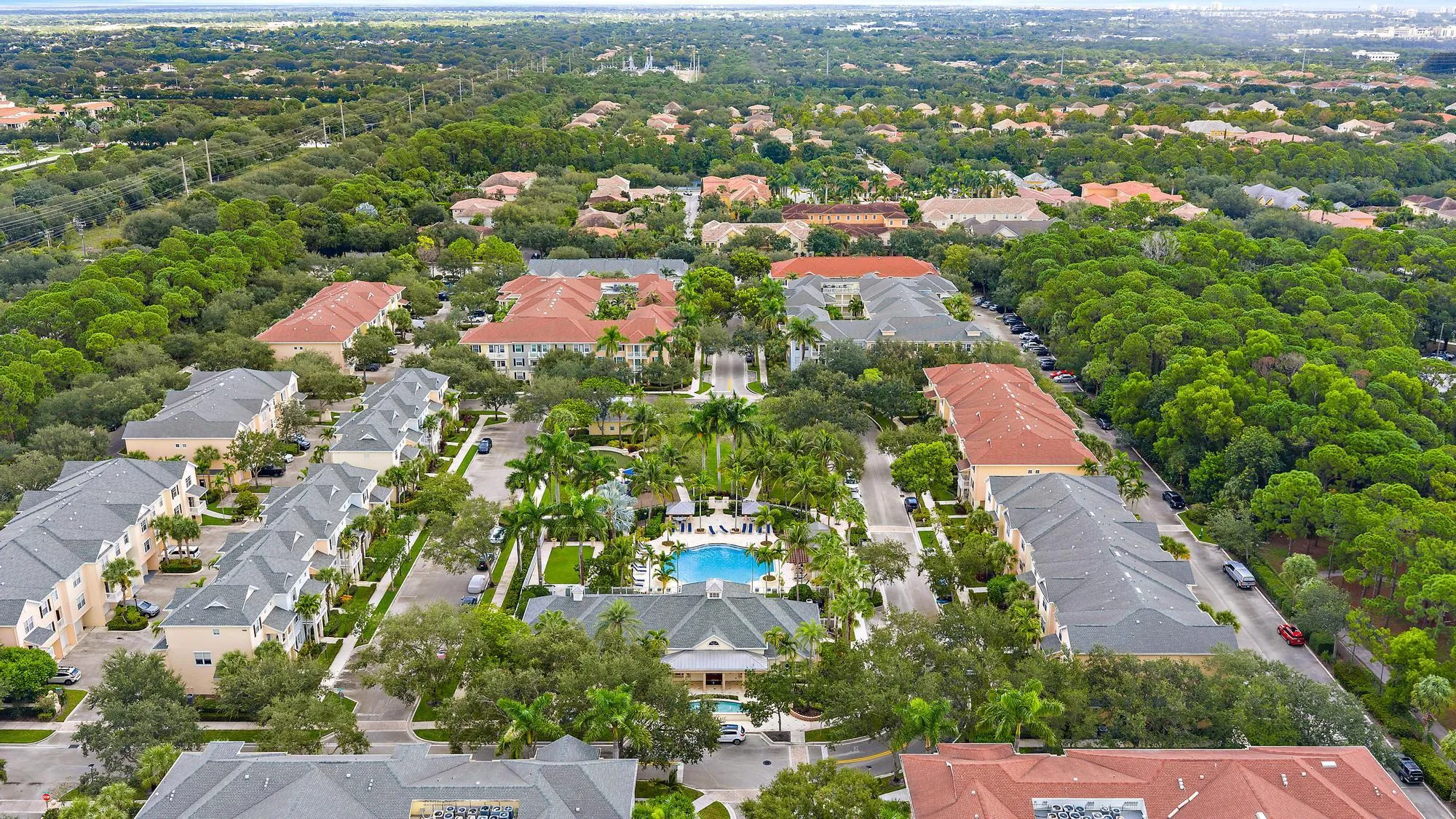 Somerset Aerial Northward