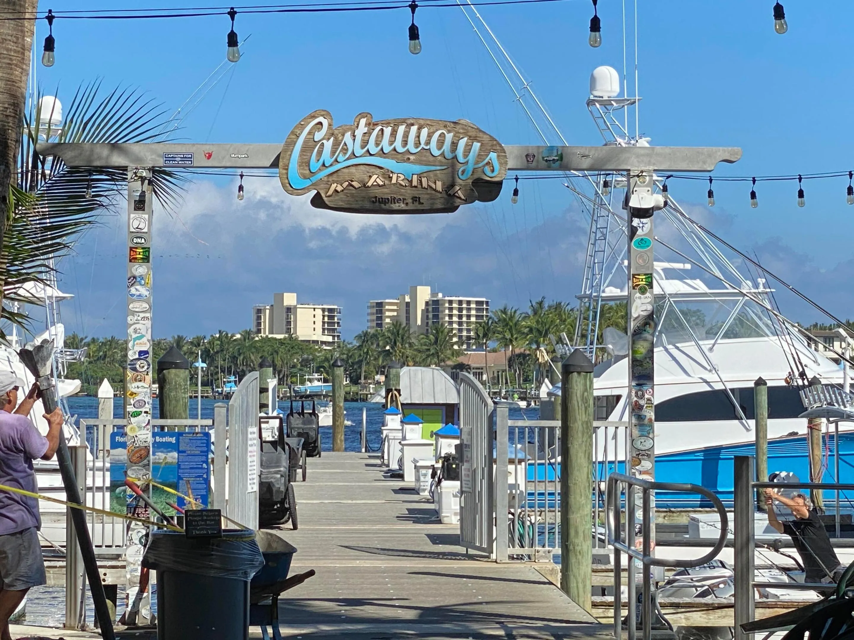 Castaways Marina