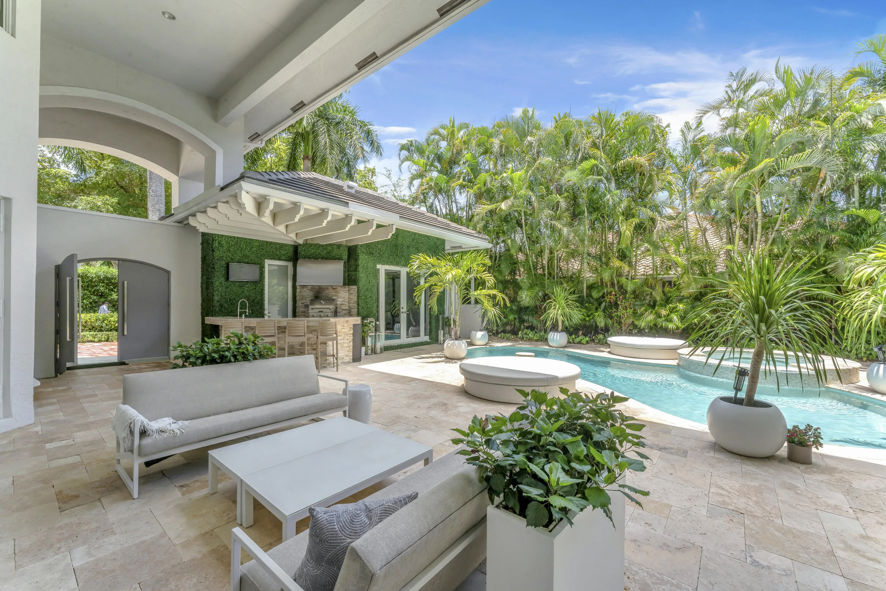 3156 NW 61st st-36