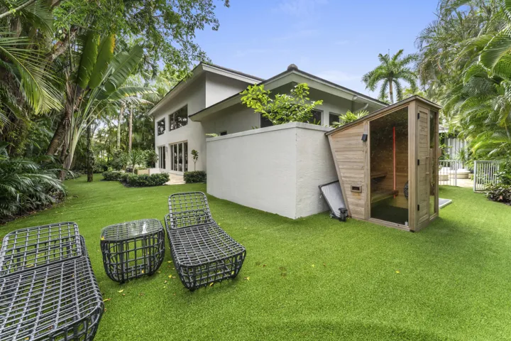 3156 NW 61st st-41