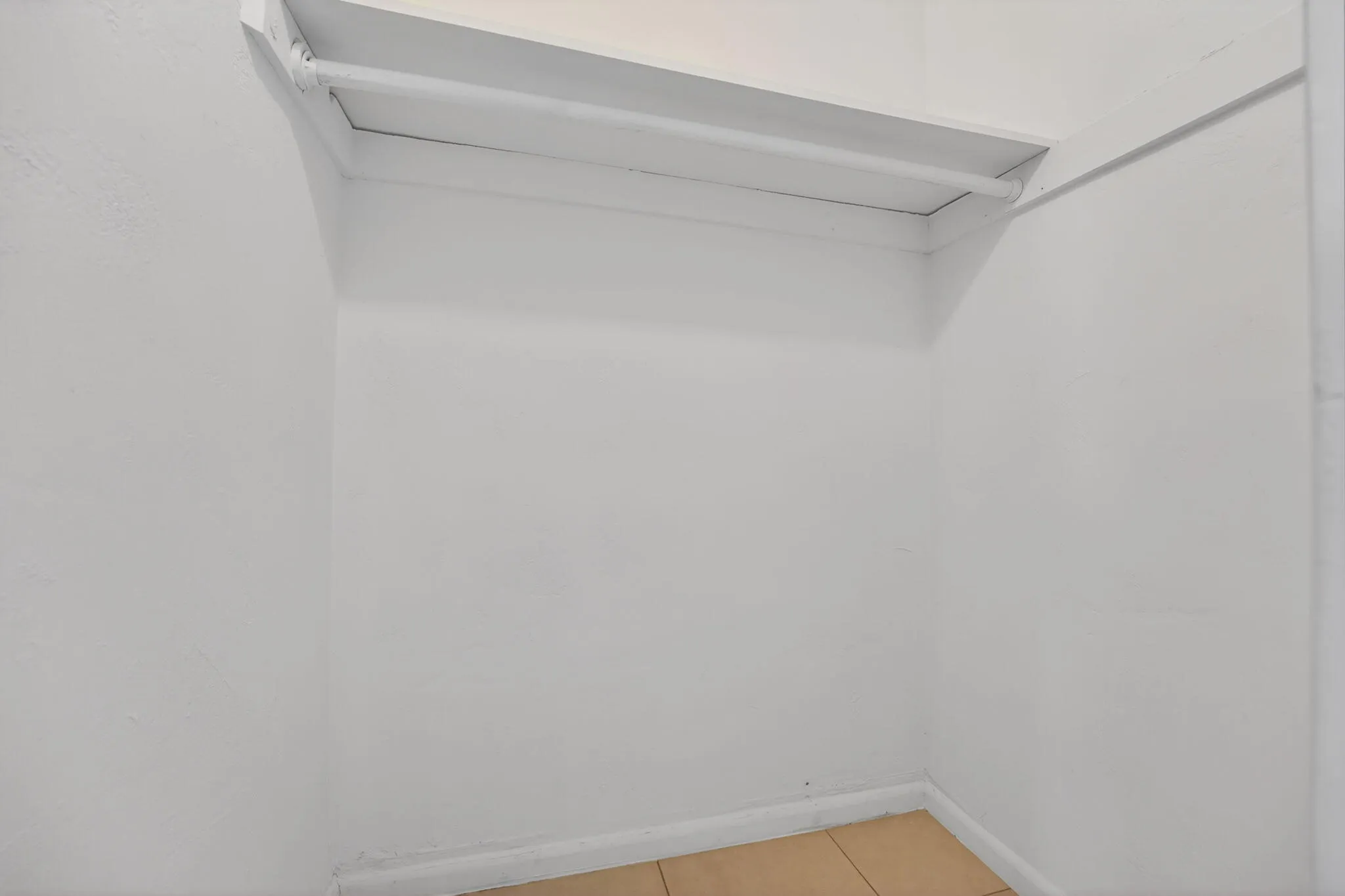 Walk-in closet