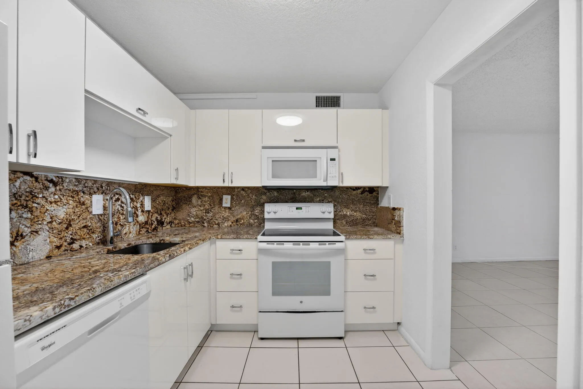 10-web-or-mls-DSC06025