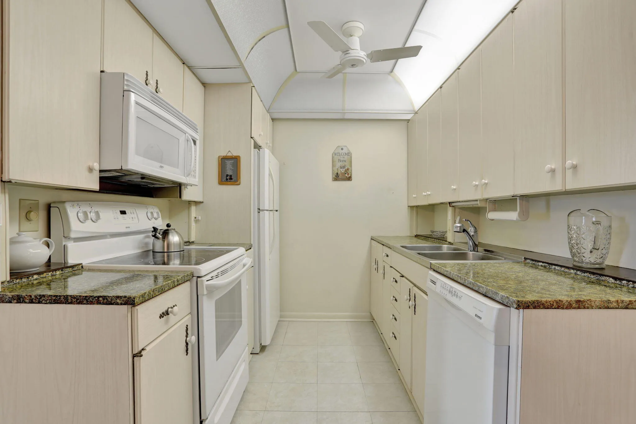 432 GRANTHAM B 1BR/2BA