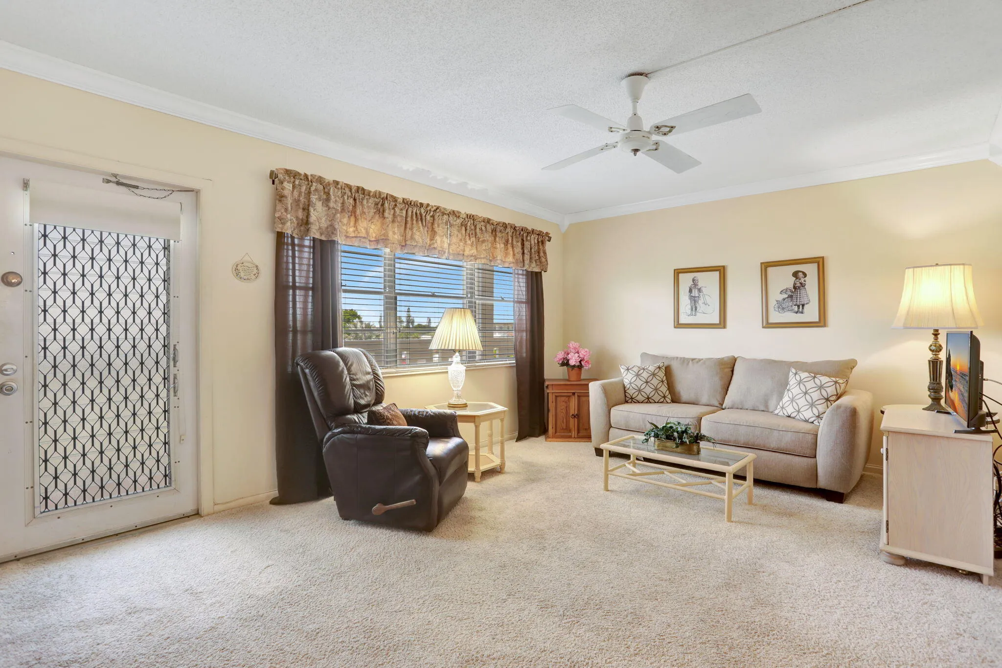 432 GRANTHAM B 1BR/2BA