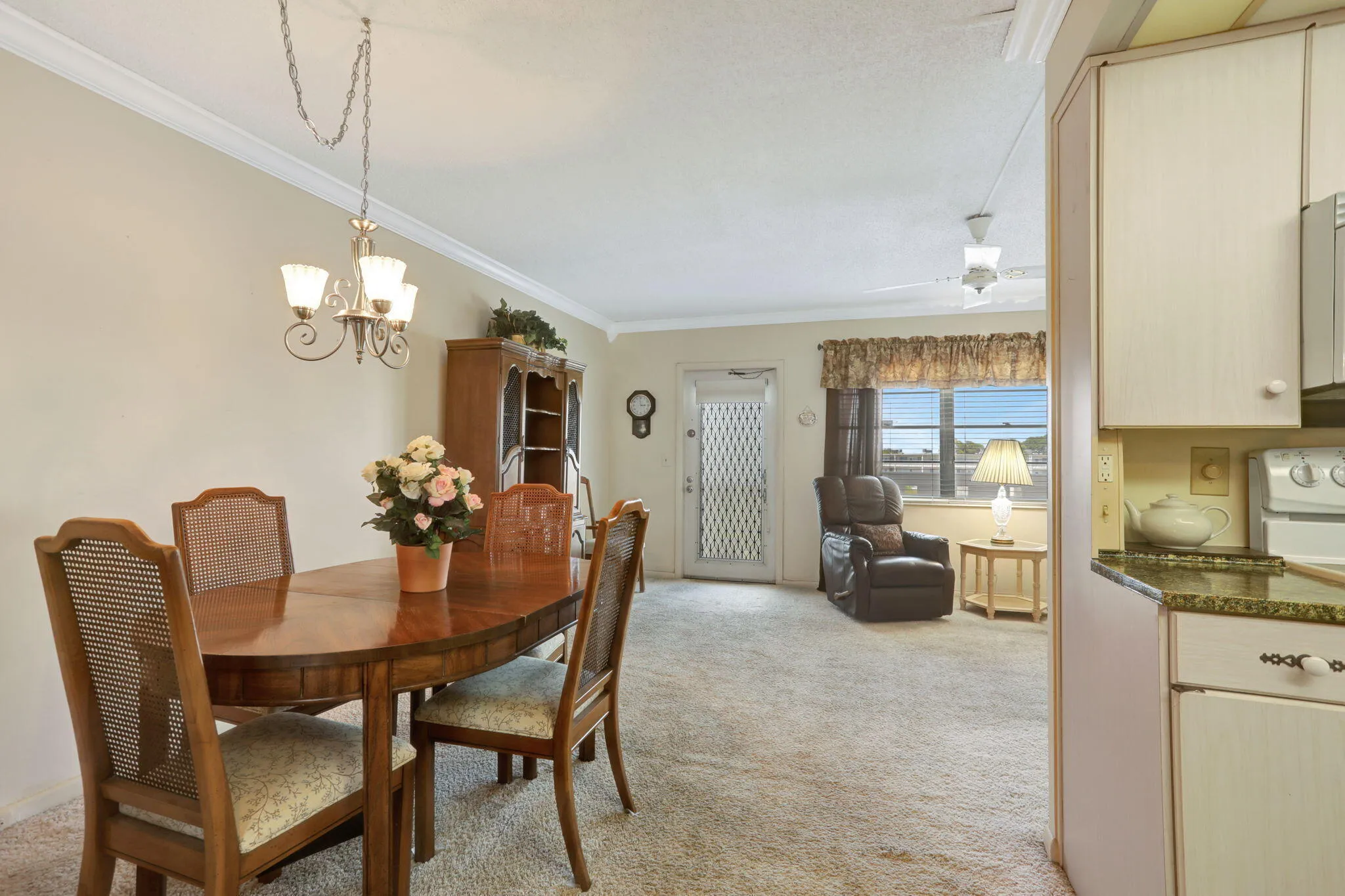 432 GRANTHAM B 1BR/2BA
