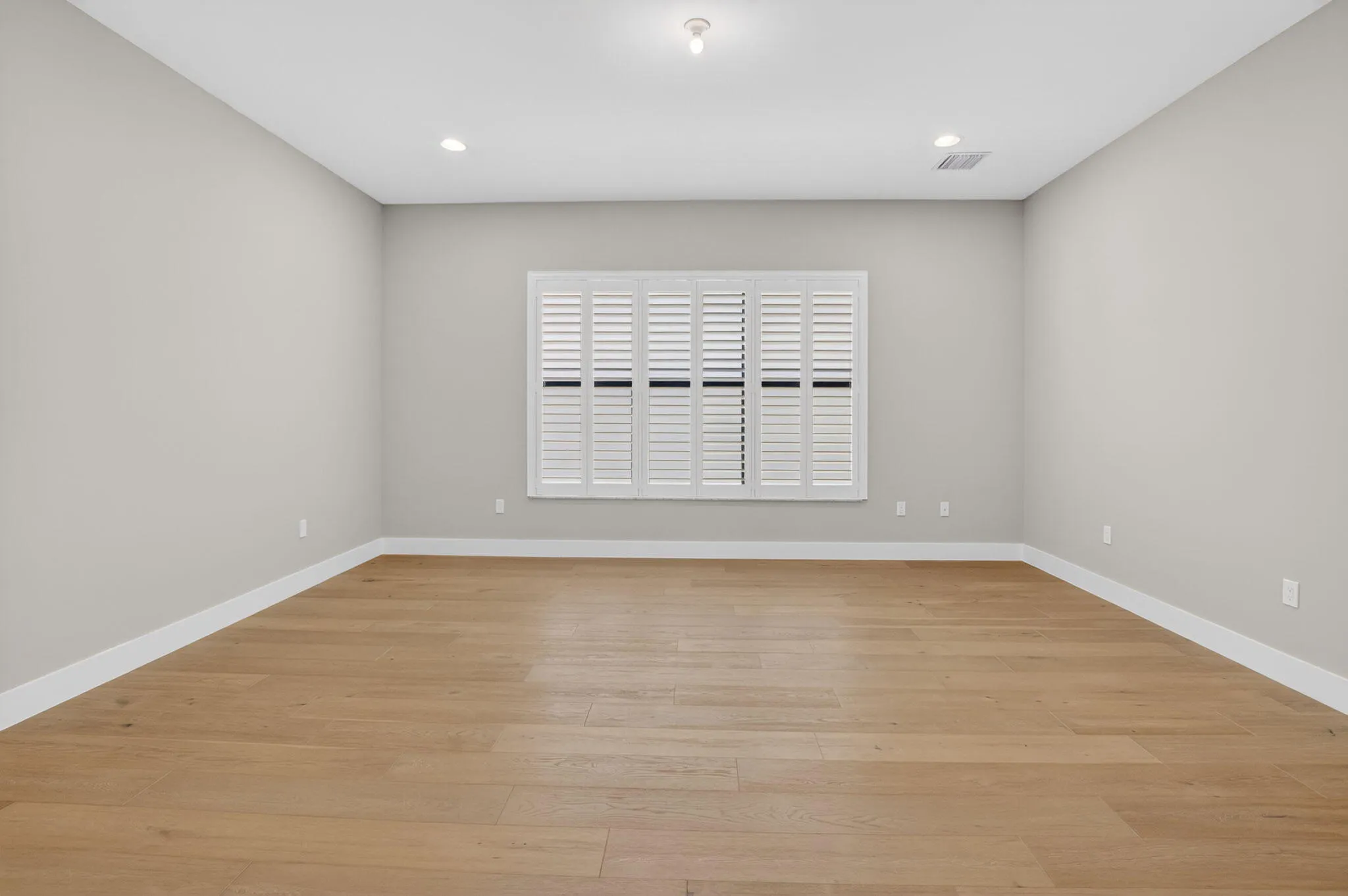 Club Room/Office/Guest/Den or Playroom
