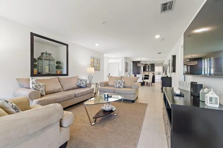 014-261OldMeadowWay-PalmBeachGardens-SMA