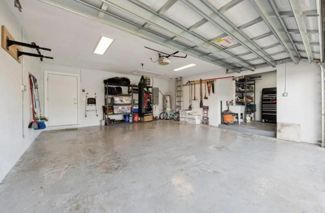 Oversized Garage