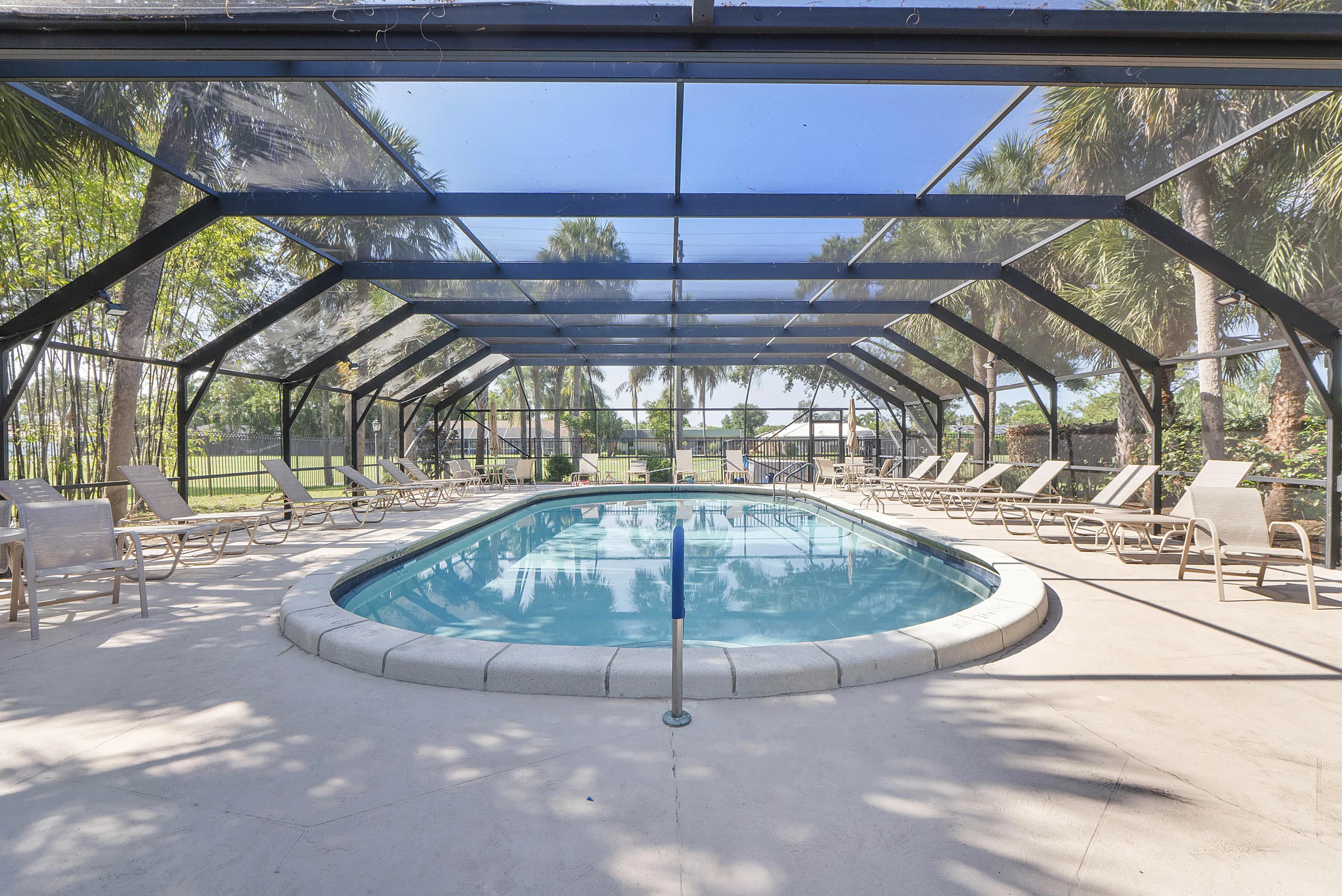 4149 Palm Forest Dr S_042