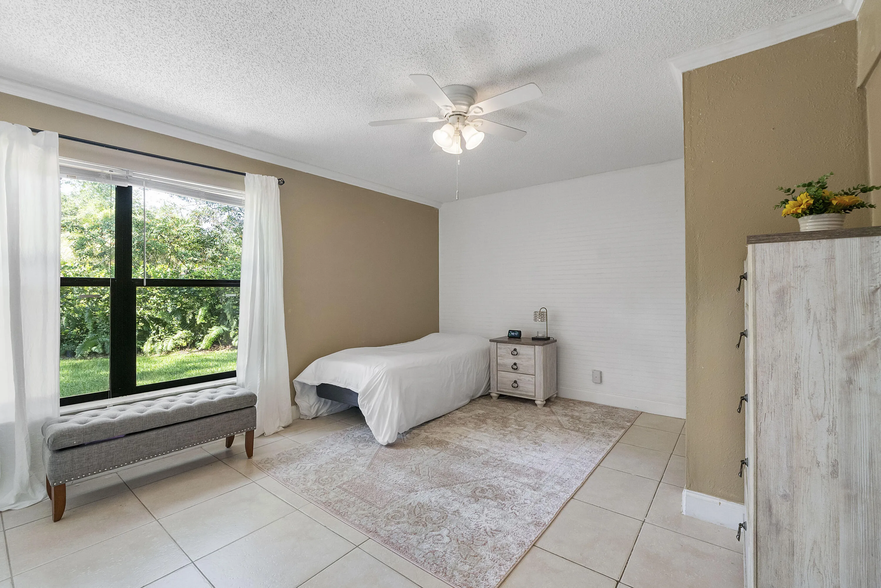 4149 Palm Forest Dr S_014