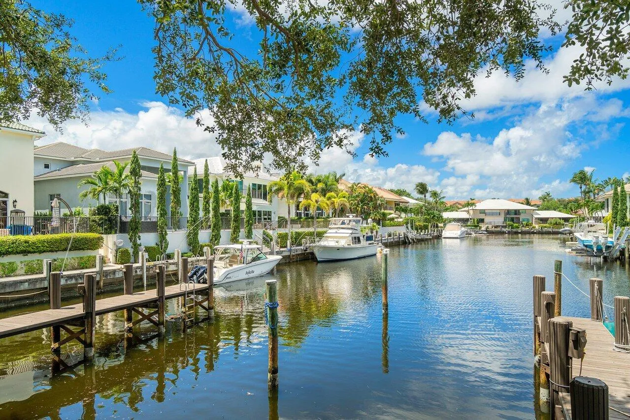 Boca Marina Amenities
