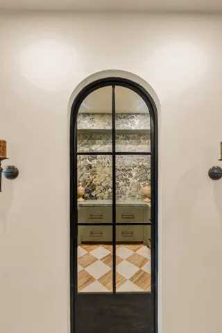 Kitchen Pantry