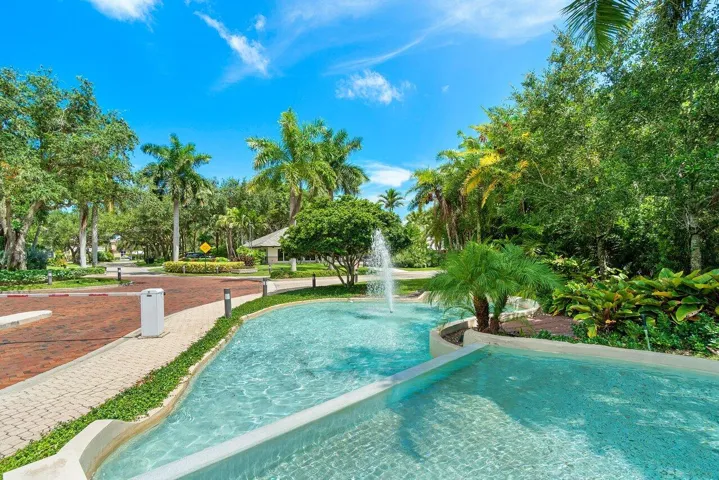 Boca Marina Amenities